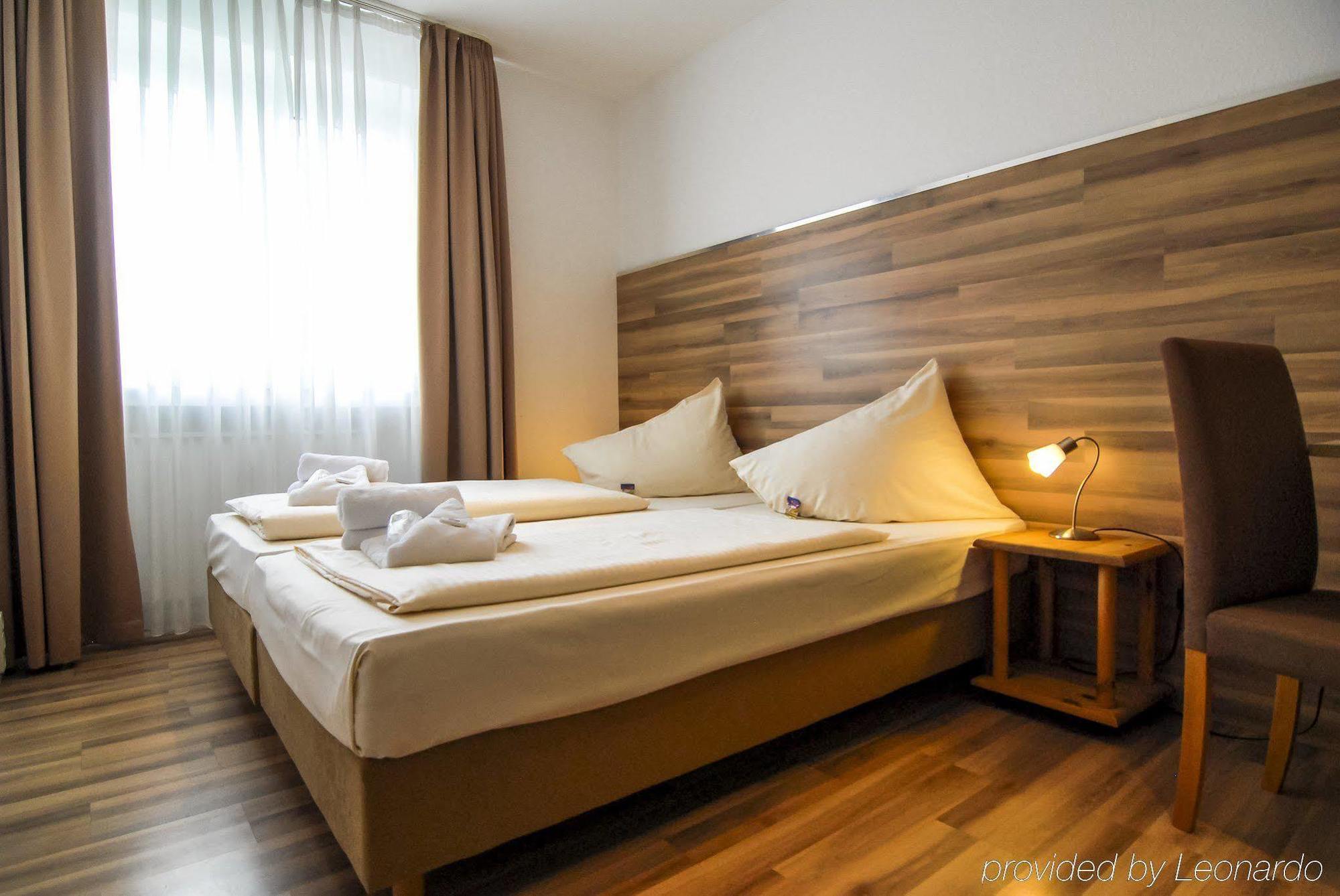 Petul Apart Hotel Ernestine Essen Exterior photo