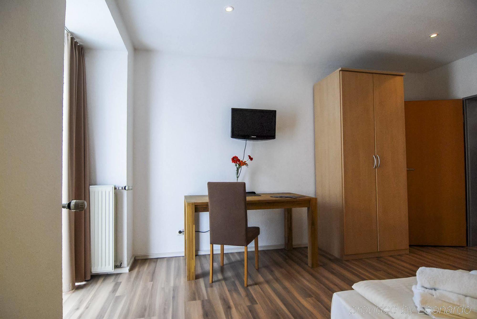 Petul Apart Hotel Ernestine Essen Exterior photo